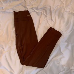 Whitney Simmons legging